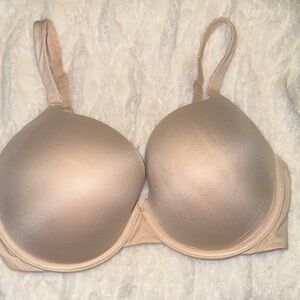Victoria's Secret Cream Bra